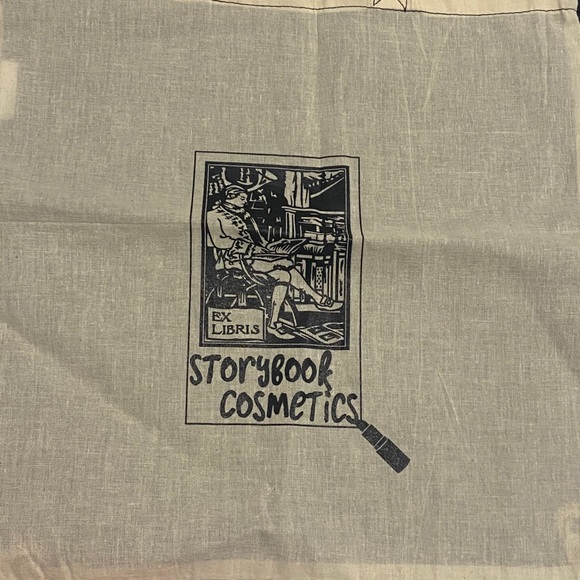 Storybook Cosmetics Two Tone Tote Bag - Picture 2 of 6
